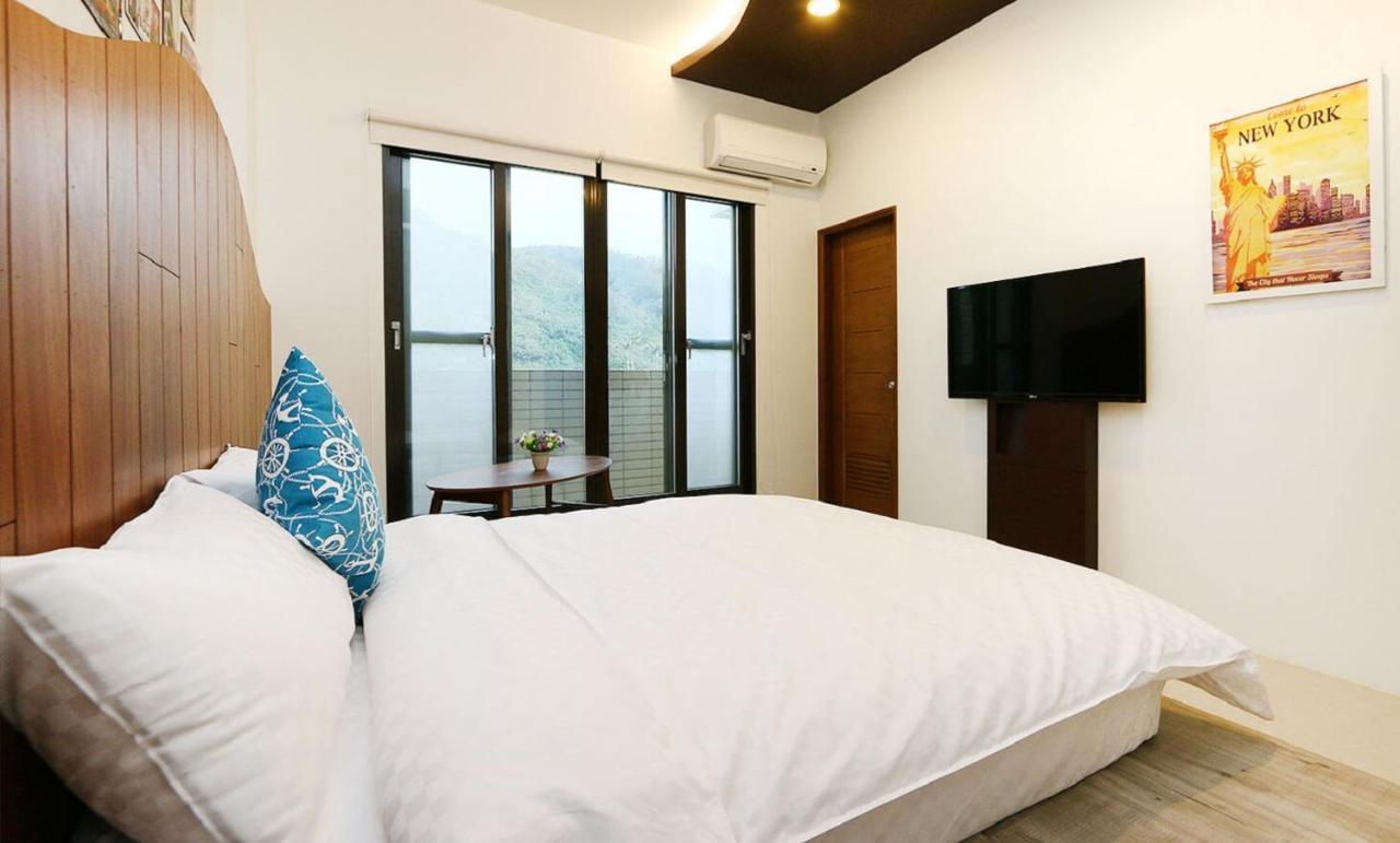 Lan Yue Homestay Toucheng Exterior photo